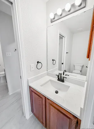 $2,550 | 15015 Northern Dancer, San Antonio, TX 78248