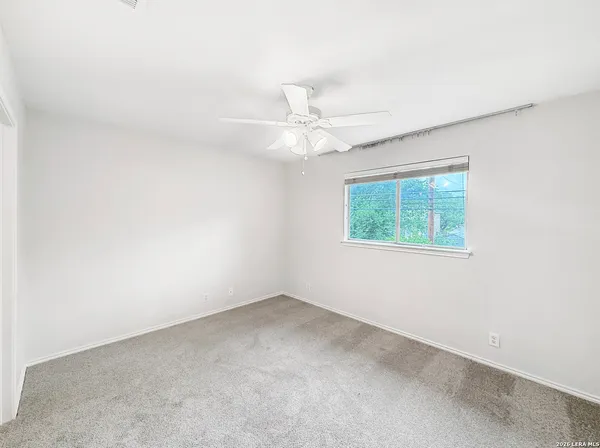 $2,550 | 15015 Northern Dancer, San Antonio, TX 78248