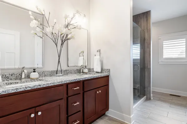 $549,900 | 13785 Alicante Way, Fort Wayne, IN 46845