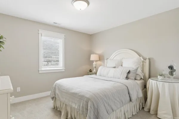 $549,900 | 13785 Alicante Way, Fort Wayne, IN 46845