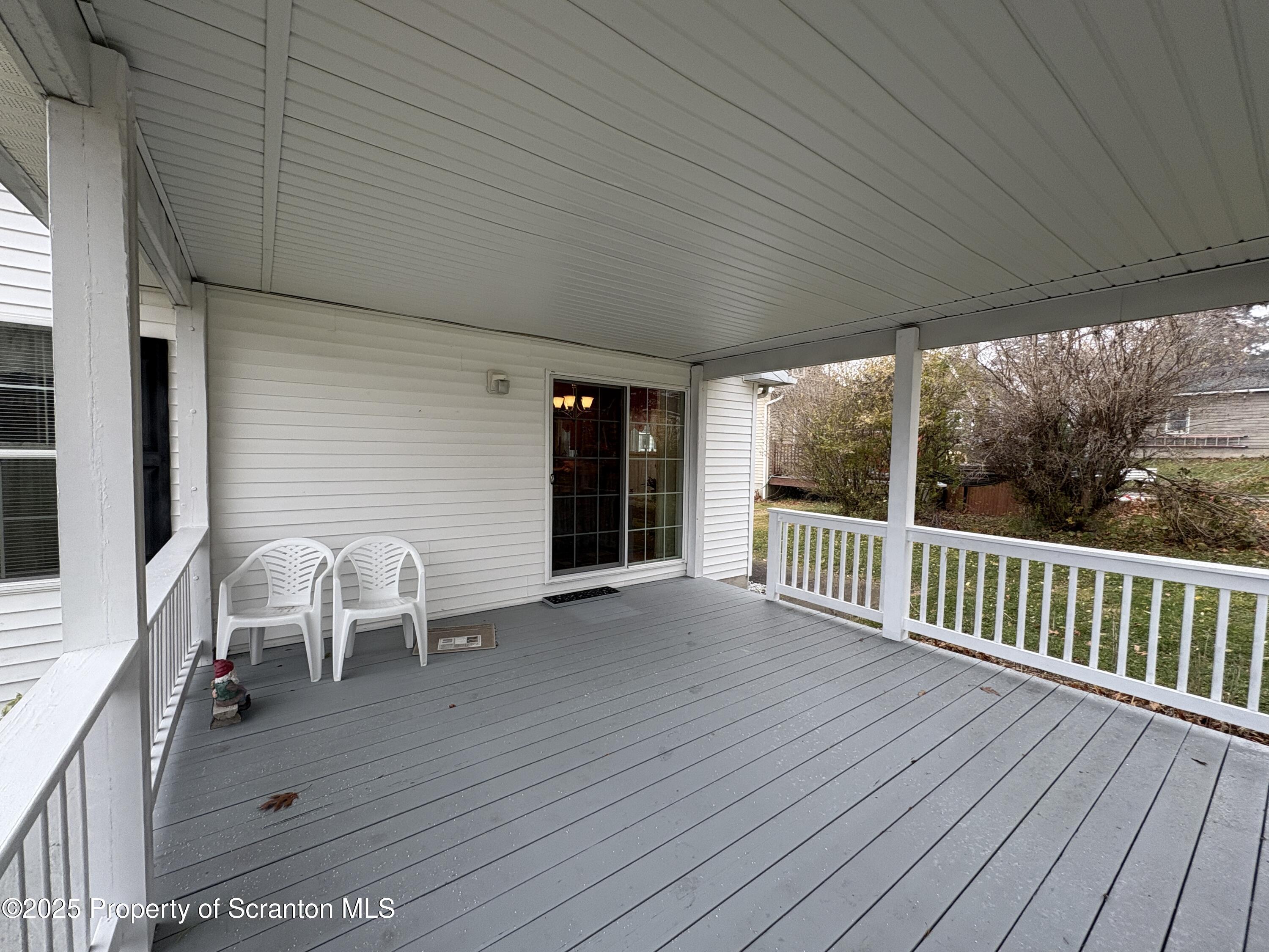 813 Poplar Street Clarks Summit, PA 18411 - Photo 28 of 33 IMG_4370