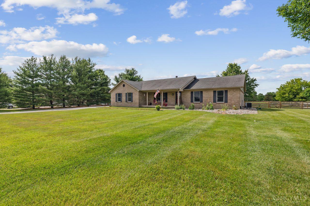 7109 Mt Holly Road Waynesville, OH 45068 - Photo 4 of 36