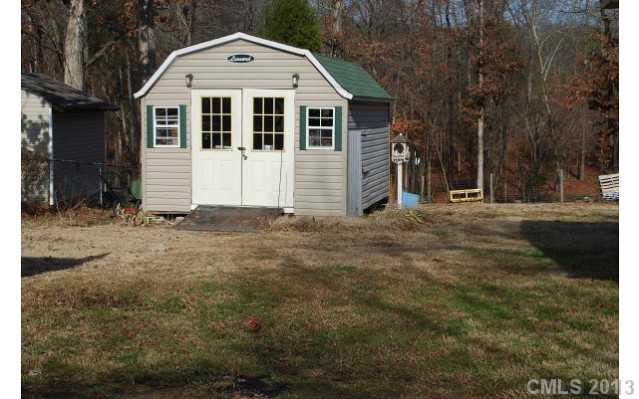 2613 Hart Road Charlotte, NC 28214 - Photo 4 of 8 Gallery Image 4