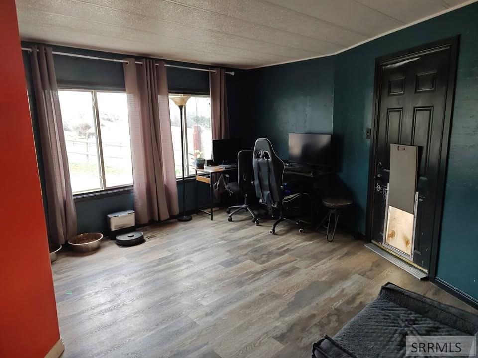 262 South Old Highway 91 Inkom, ID 83245 - Photo 11 of 23