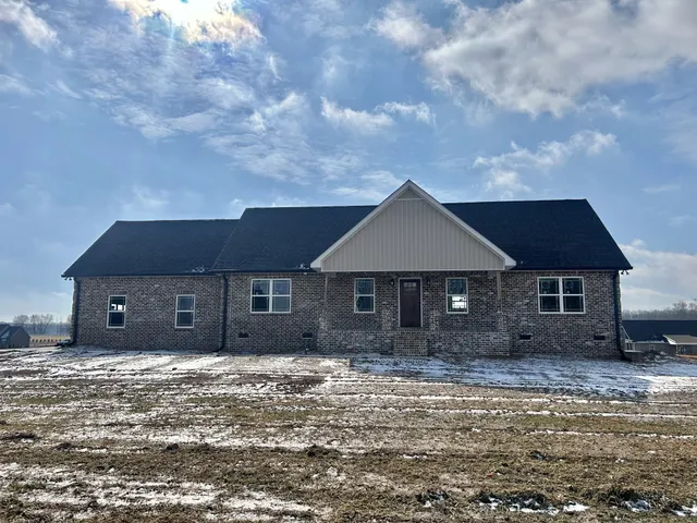 $429,900 | 405 Randall Lane, Manchester, TN 37355