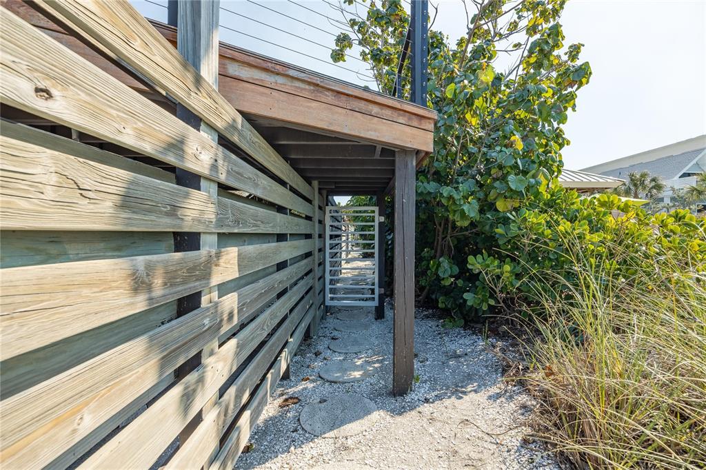 2630 North Beach Road Englewood, FL 34223 - Photo 60 of 98