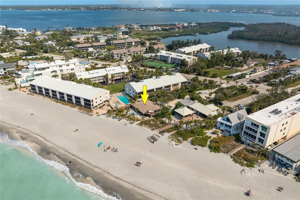 2630 North Beach Road Englewood, FL 34223 - Photo 79 of 98 an aerial view of a city