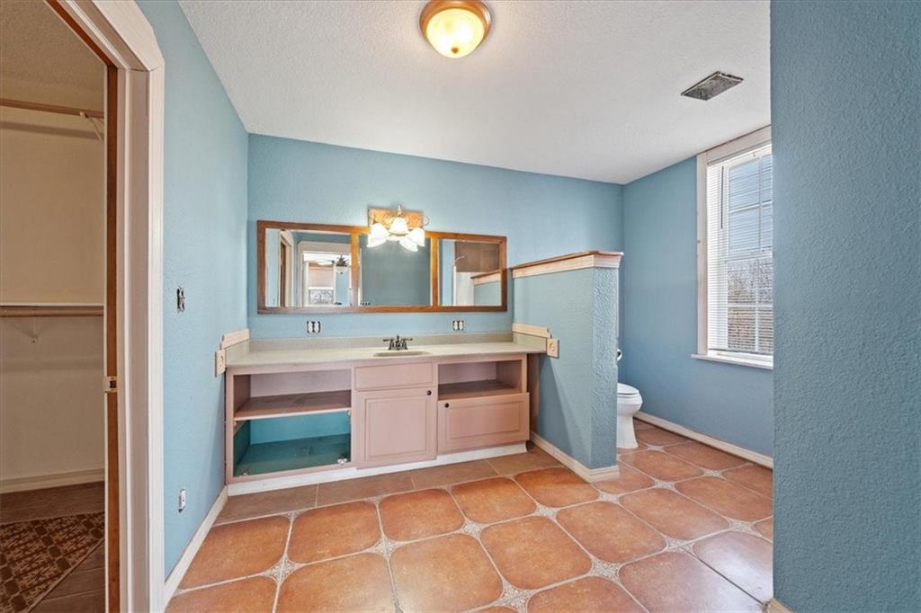 22599 Fall Leaf Road Linwood, KS 66052 - Photo 14 of 35