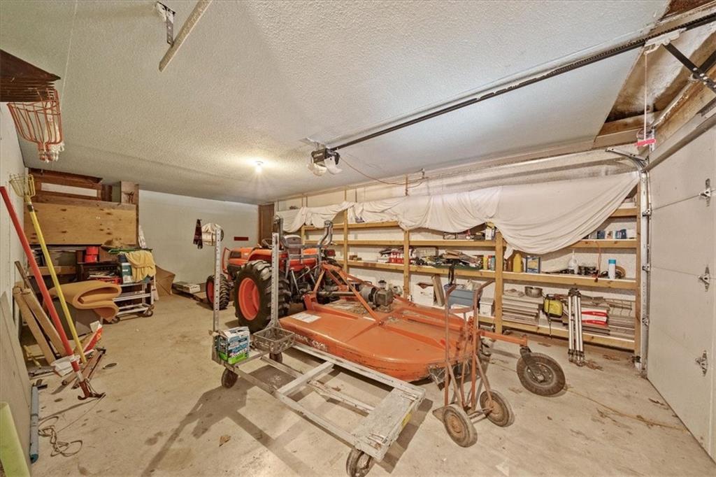 22599 Fall Leaf Road Linwood, KS 66052 - Photo 18 of 35