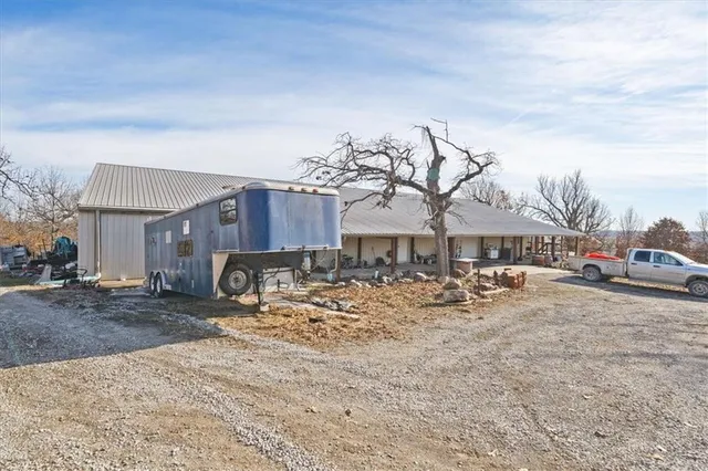 $850,000 | 22599 Fall Leaf Road, Linwood, KS 66052