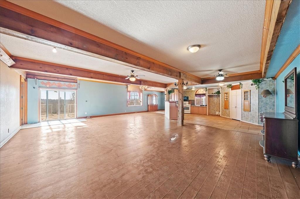 22599 Fall Leaf Road Linwood, KS 66052 - Photo 7 of 35