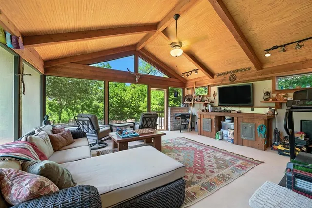 $794,900 | 7025 Riverport Road, Fort Worth, TX 76116