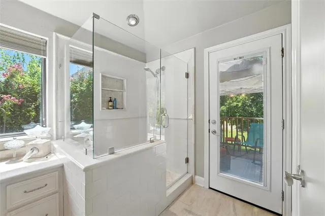 $794,900 | 7025 Riverport Road, Fort Worth, TX 76116