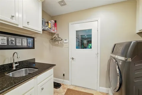 $794,900 | 7025 Riverport Road, Fort Worth, TX 76116