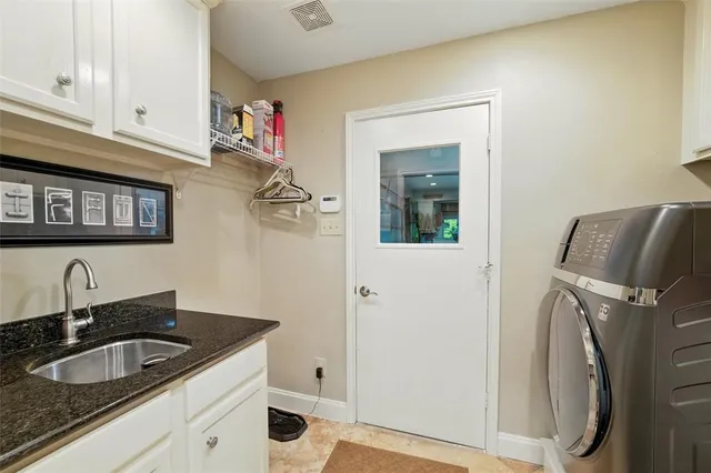 $794,900 | 7025 Riverport Road, Fort Worth, TX 76116