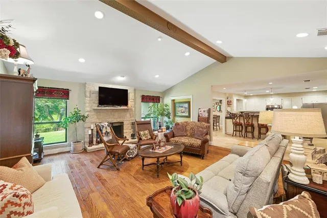 $794,900 | 7025 Riverport Road, Fort Worth, TX 76116