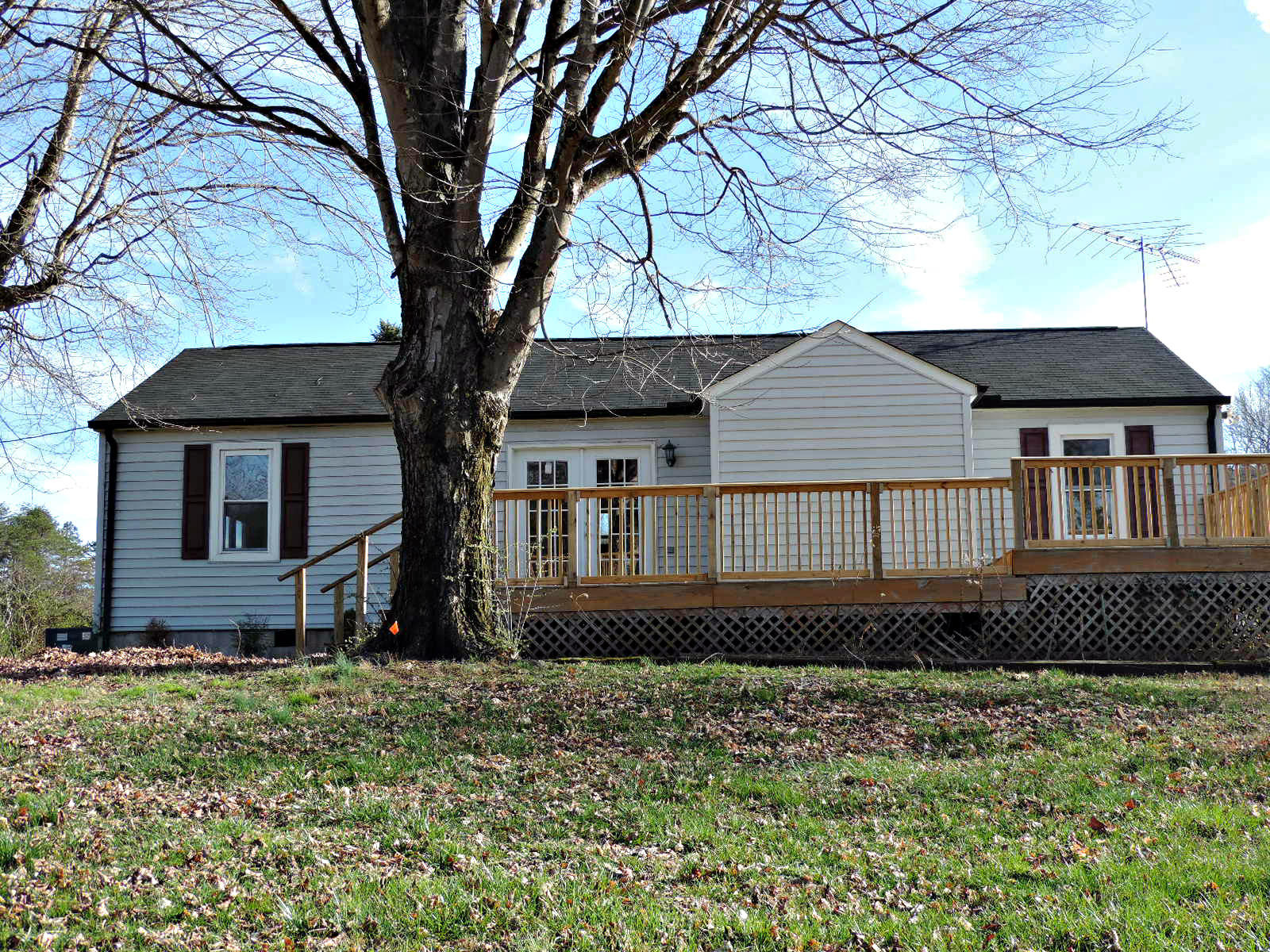 1335 Fielden Store Road New Market, TN 37820 - Photo 1 of 25 DSCN2039