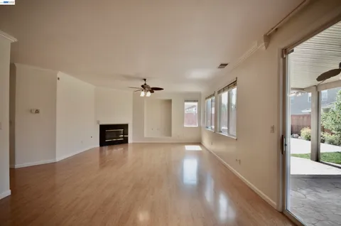 $800,000 | 9416 Lyndley Plaza Way, Elk Grove, CA 95624