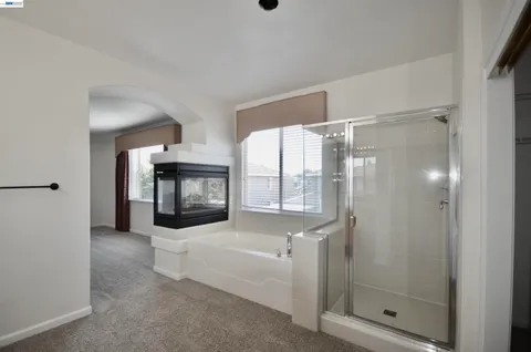 $800,000 | 9416 Lyndley Plaza Way, Elk Grove, CA 95624