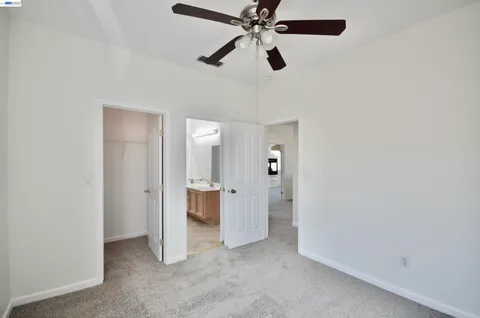 $800,000 | 9416 Lyndley Plaza Way, Elk Grove, CA 95624