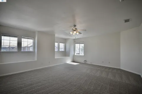 $800,000 | 9416 Lyndley Plaza Way, Elk Grove, CA 95624