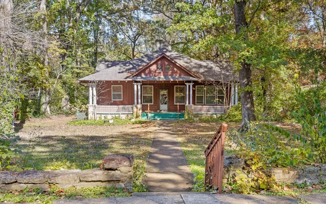 $499,000 | 321 Signal Mountain Boulevard, Signal Mountain, TN 37377