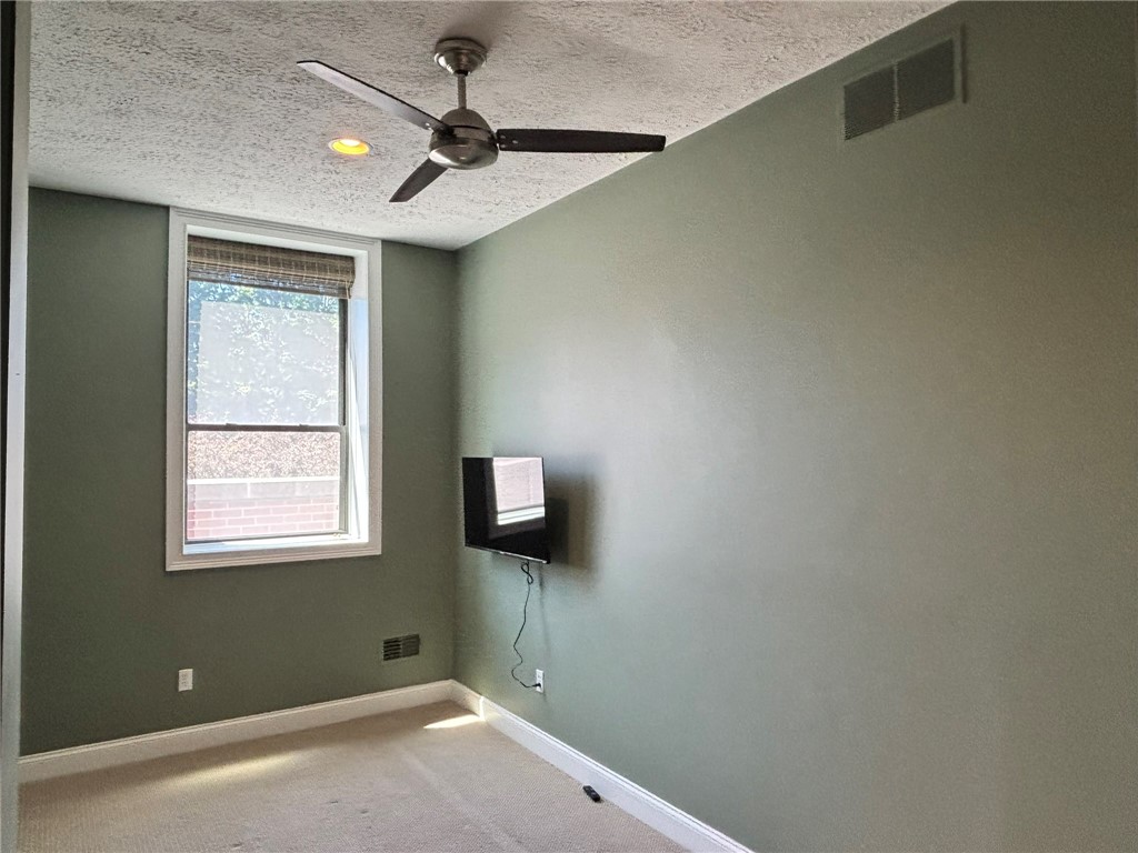 270 Latta Road, Unit UN225 Rochester, NY 14612 - Photo 7 of 18