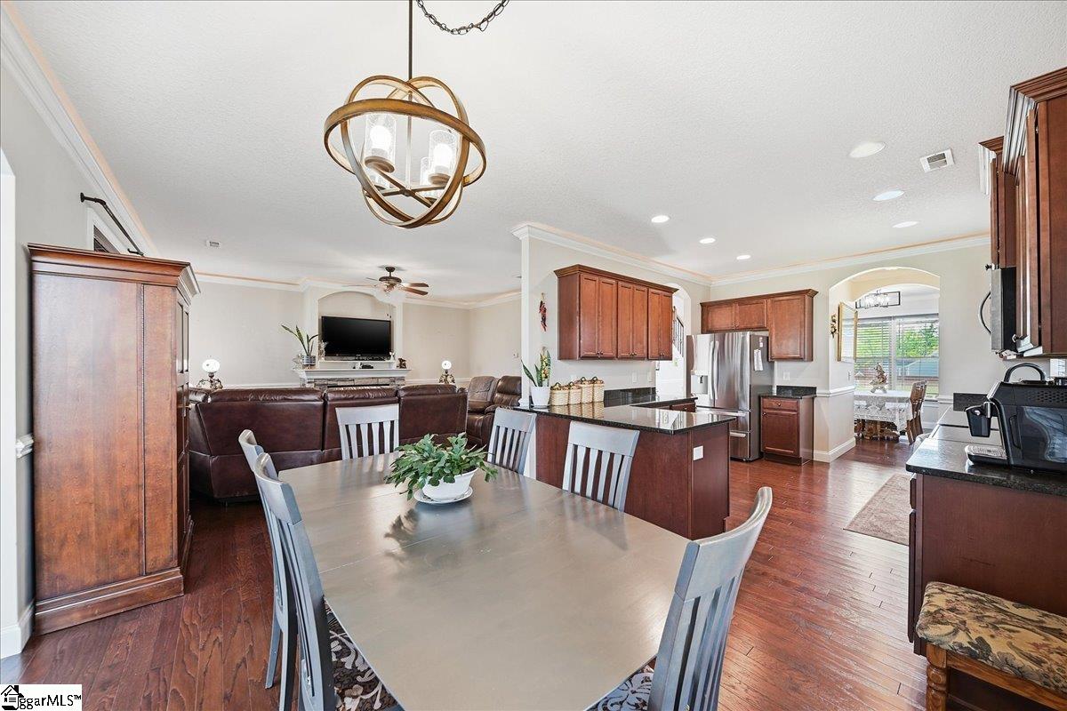 213 Creekside Farms Way Duncan, SC 29334 - Photo 12 of 47