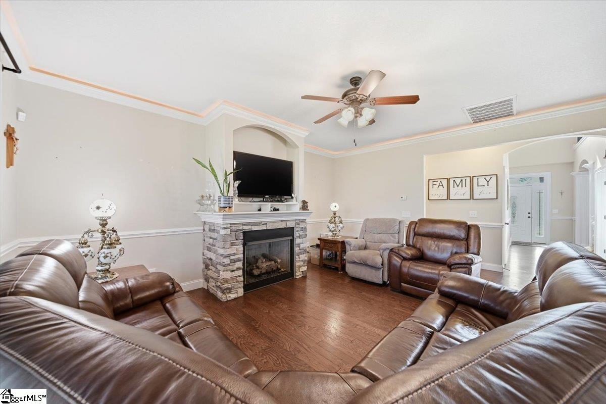 213 Creekside Farms Way Duncan, SC 29334 - Photo 18 of 47