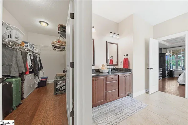 $567,000 | 213 Creekside Farms Way, Duncan, SC 29334