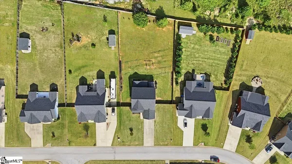 $567,000 | 213 Creekside Farms Way, Duncan, SC 29334