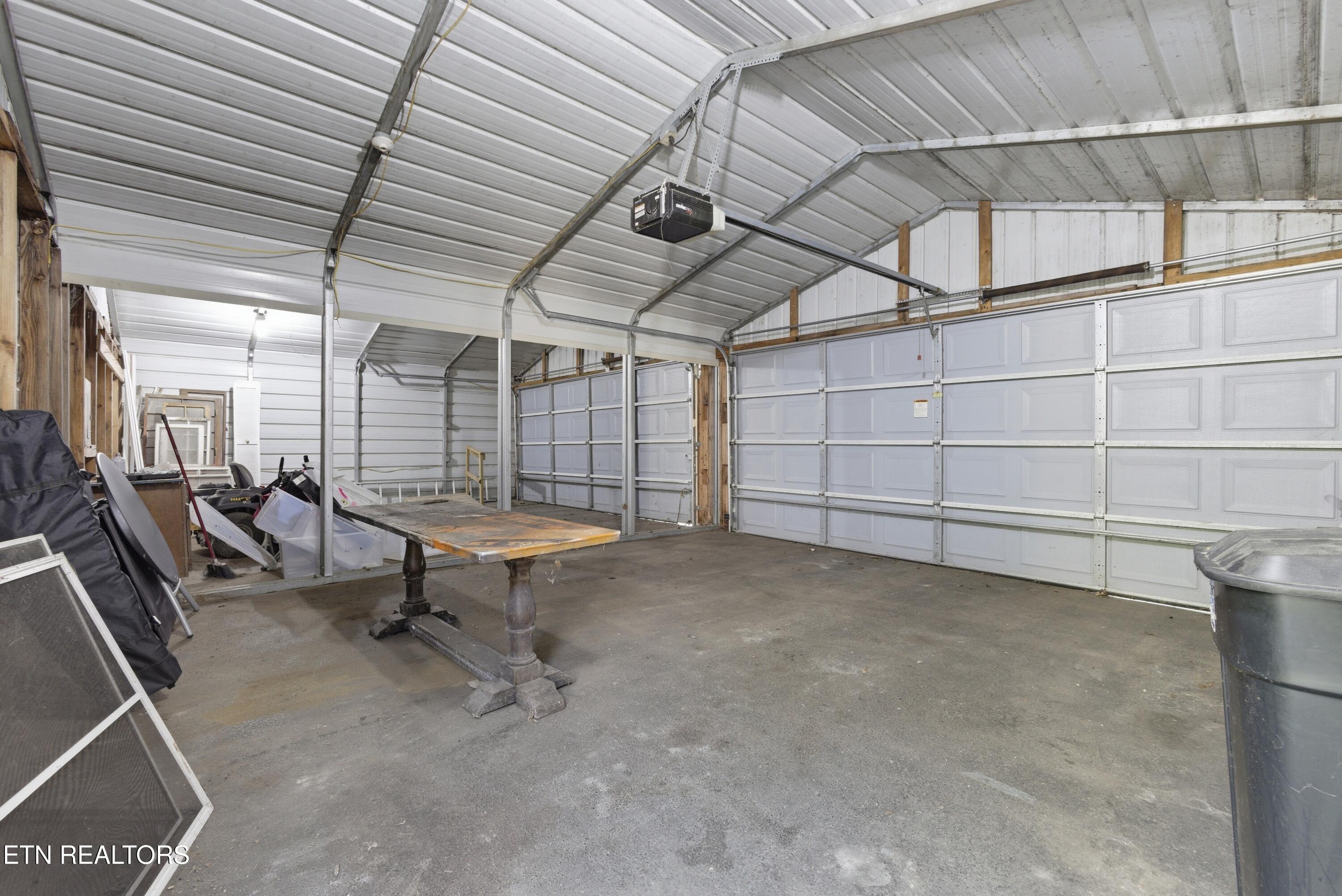 140 Walnut Street Deer Lodge, TN 37726 - Photo 36 of 37 476W9746