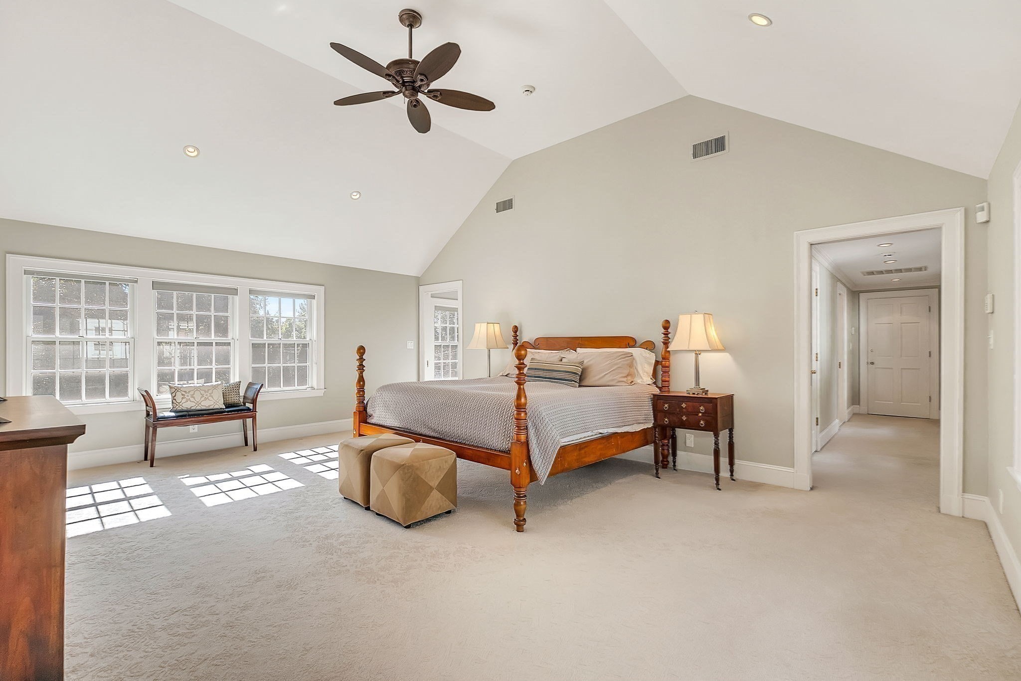 135 Edmunds Road Wellesley, MA 02481 - Photo 16 of 33 Gallery Image 16