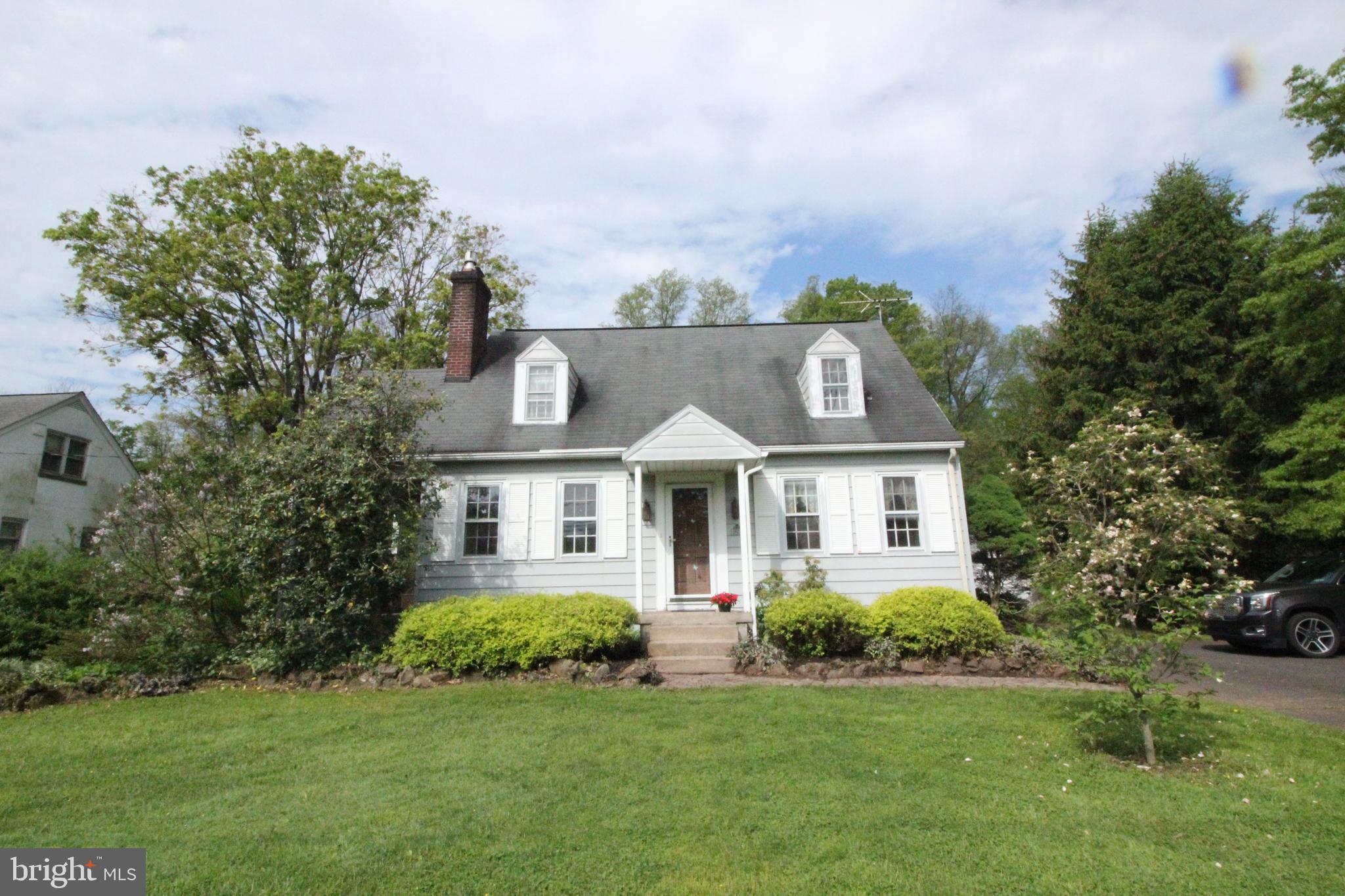 949 Old Bethlehem Road Quakertown, PA 18951 - Photo 1 of 49 Gallery Image 1