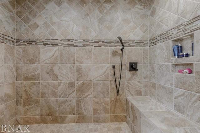 6286 Park Road Clinton, IL 61727 - Photo 14 of 45 a bathroom with a shower