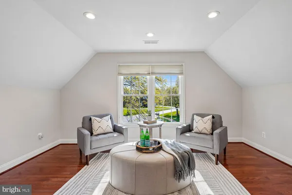 $1,875,000 | 1703 Raleigh Hill Road, Vienna, VA 22182