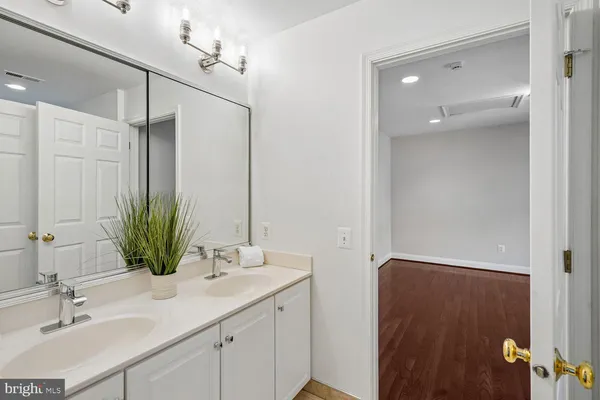 $1,875,000 | 1703 Raleigh Hill Road, Vienna, VA 22182