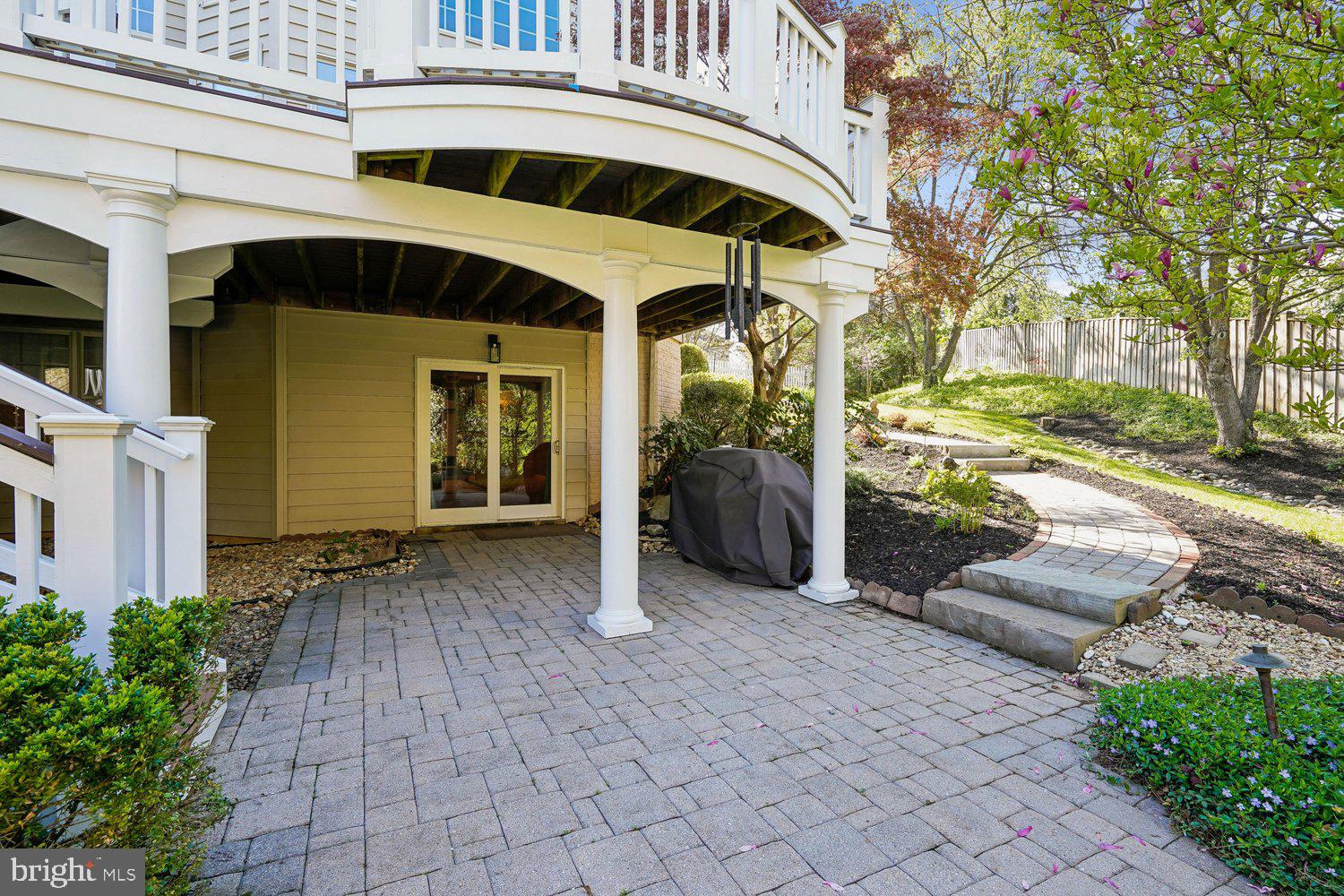 1703 Raleigh Hill Road Vienna, VA 22182 - Photo 54 of 69 Patio