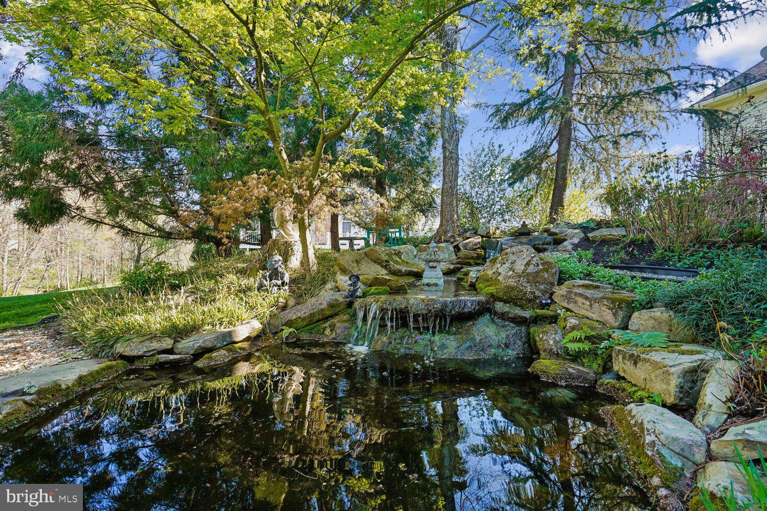 1703 Raleigh Hill Road Vienna, VA 22182 - Photo 56 of 69 Stone Waterfalls