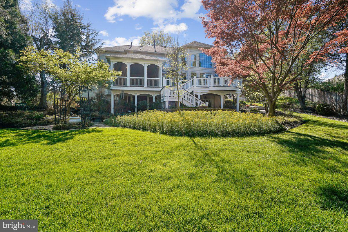 1703 Raleigh Hill Road Vienna, VA 22182 - Photo 59 of 69 Back Elevation
