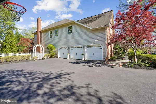 $1,875,000 | 1703 Raleigh Hill Road, Vienna, VA 22182
