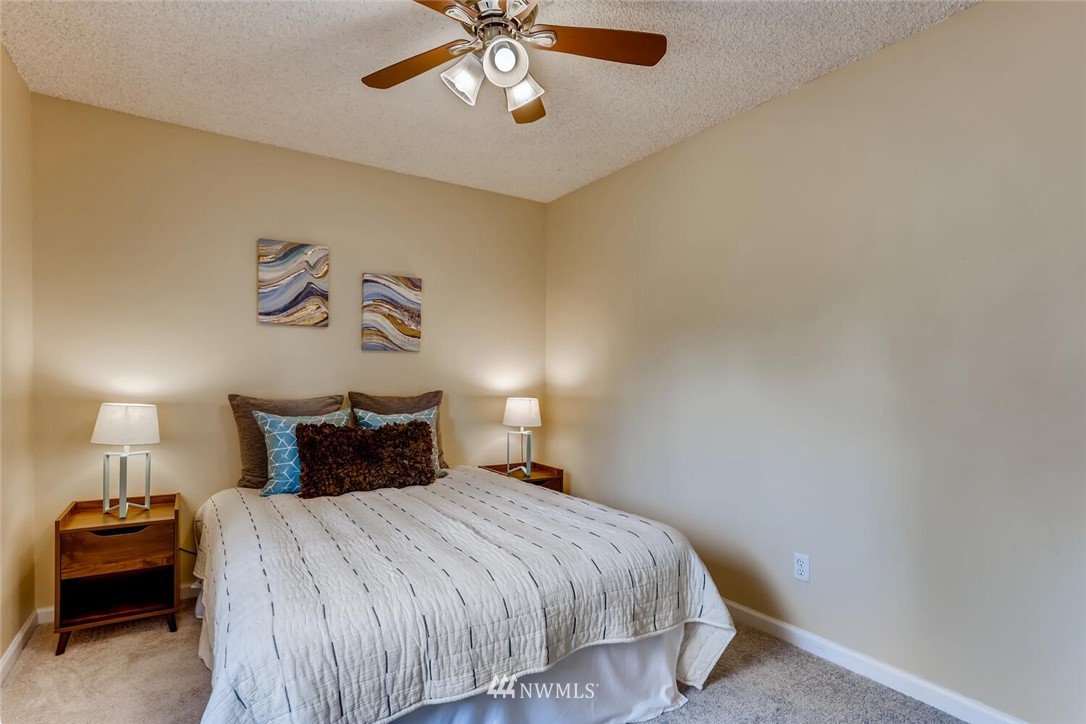 14637 Southeast 142nd Street Renton, WA 98059 - Photo 19 of 28