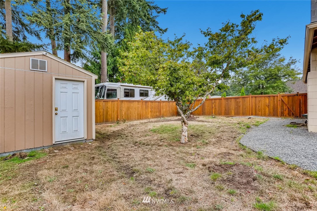 14637 Southeast 142nd Street Renton, WA 98059 - Photo 26 of 28