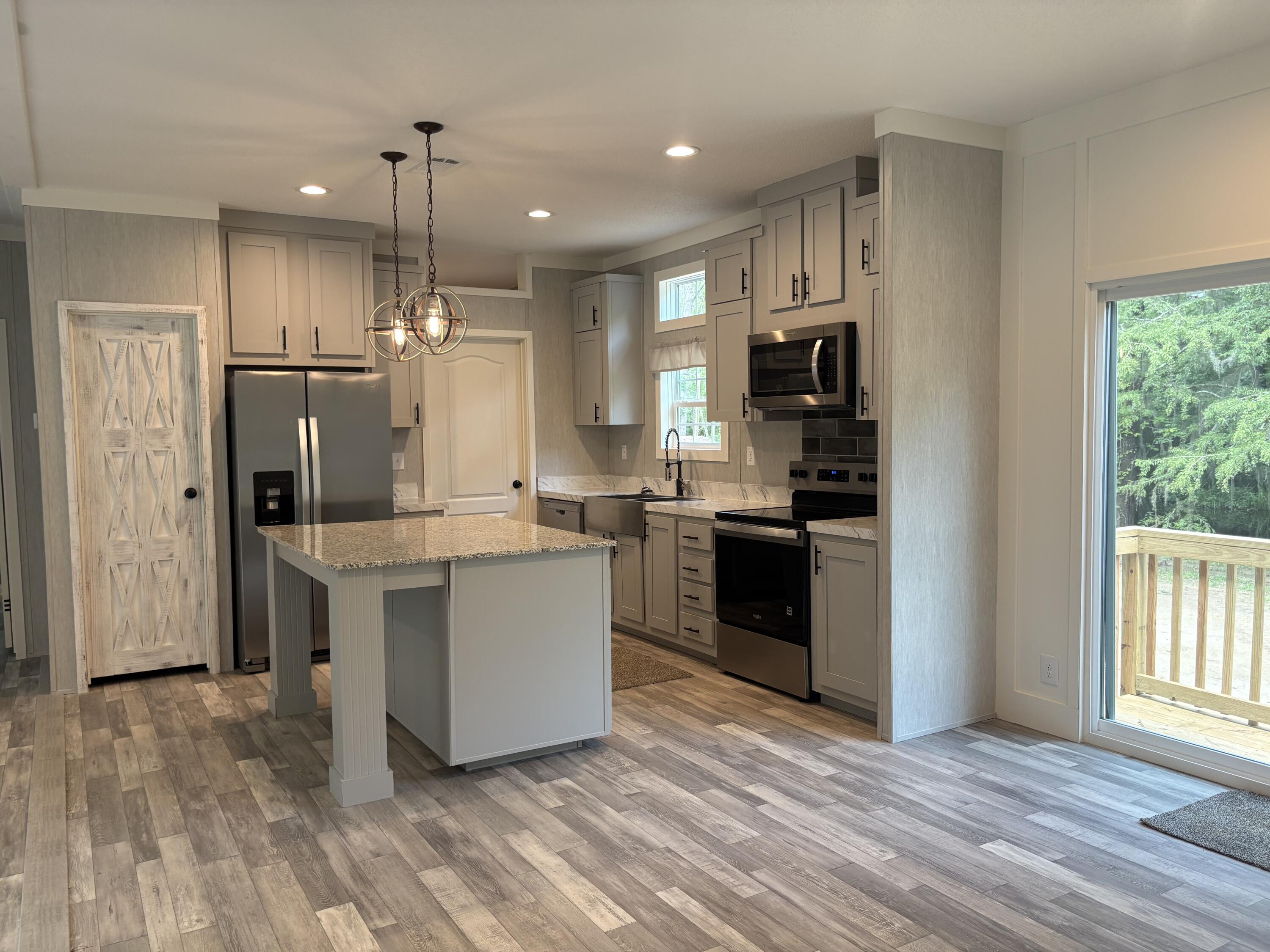 3323 Prices Bridge Lane Walterboro, SC 29488 - Photo 18 of 63 Kitchen 2