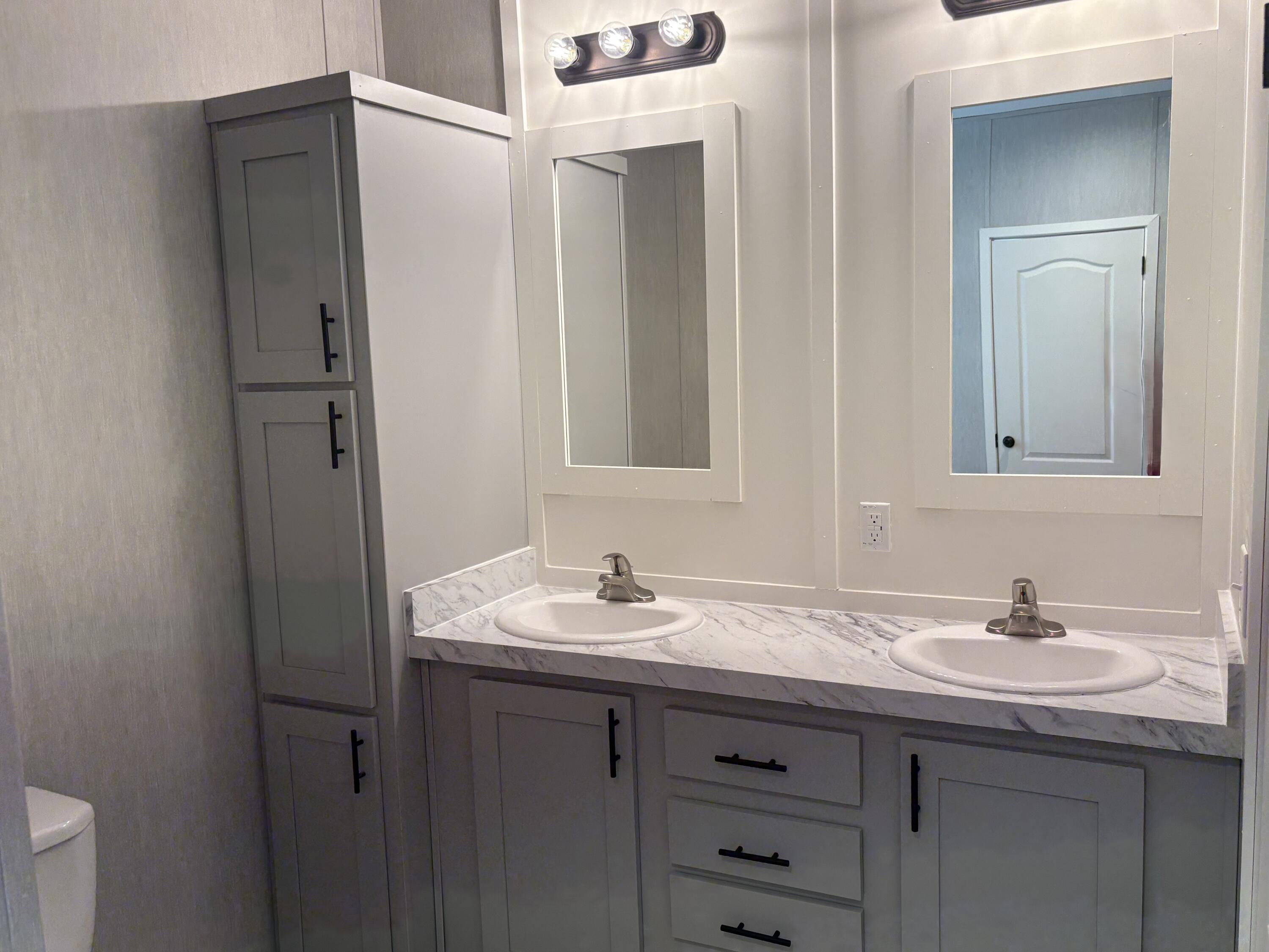 3323 Prices Bridge Lane Walterboro, SC 29488 - Photo 27 of 63 Primary Suite bathroom 1