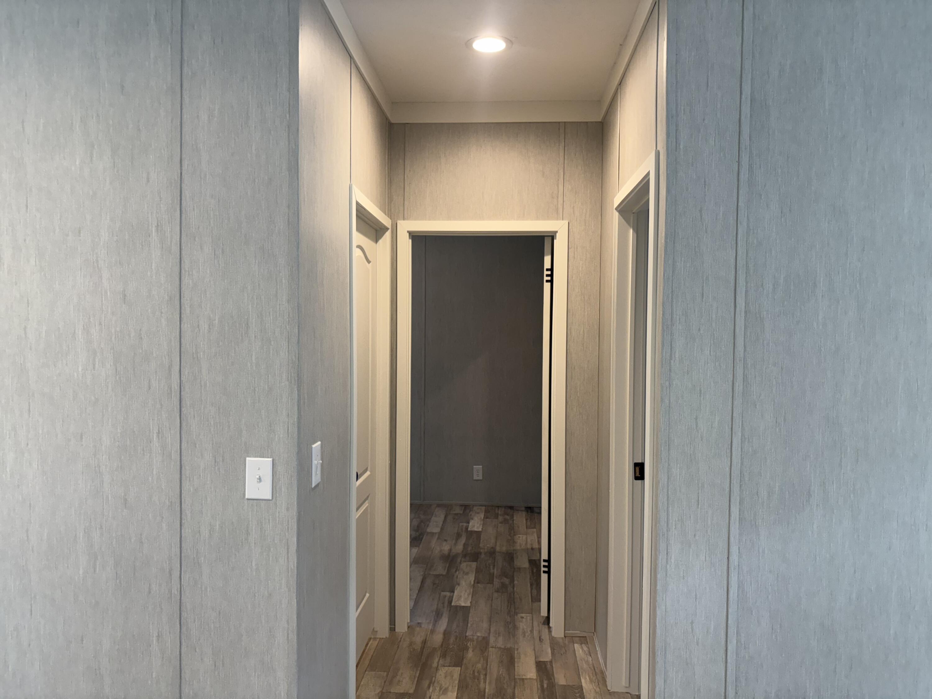 3323 Prices Bridge Lane Walterboro, SC 29488 - Photo 29 of 63 Hallway