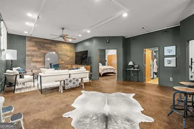 $289,900 | 205 Johnson Avenue, Unit 231, Carrollton, GA 30117