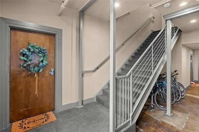 $289,900 | 205 Johnson Avenue, Unit 231, Carrollton, GA 30117