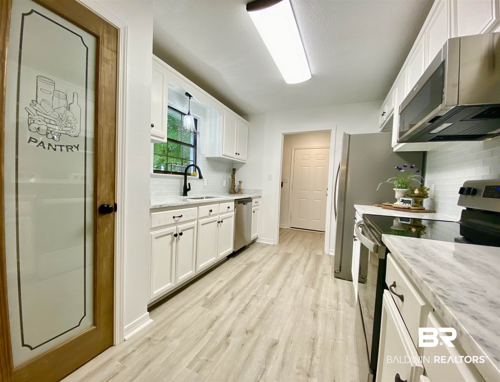 22887 Mobile Street Robertsdale, AL 36567 - Photo 11 of 31