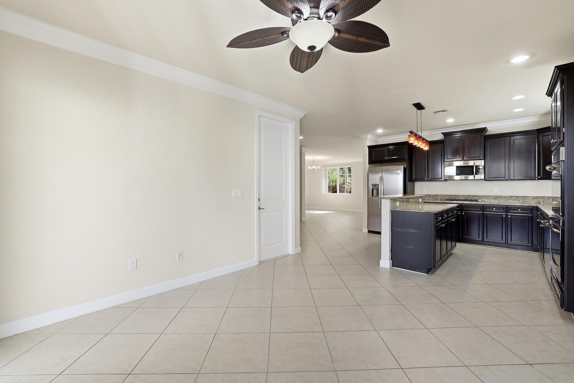 148 Northwest Emerson Place Boca Raton, FL 33432 - Photo 13 of 44 Kitchen from Breakfast Nook